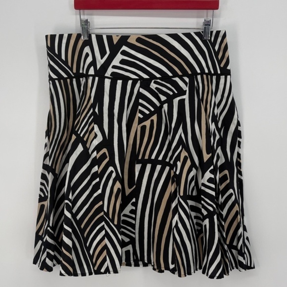 💋 White House Black Market cotton tribal animal  Print A-Line Skirt